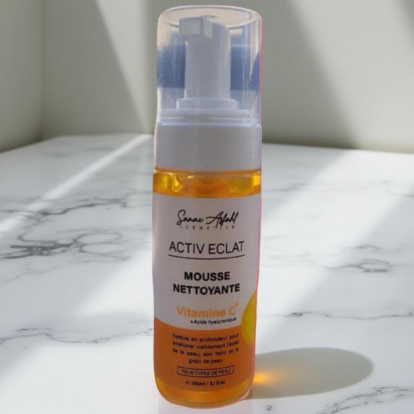 رغوة غاسول  بفيتامين سي و حمض الهايلونيك